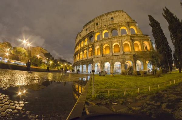 Coliseo por la noche, Roma —  Fotos de Stock
