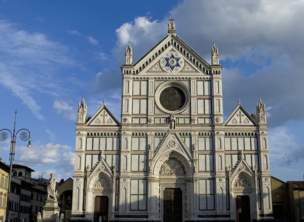 Basilica of Santa Croce in Florence — Stock Photo, Image