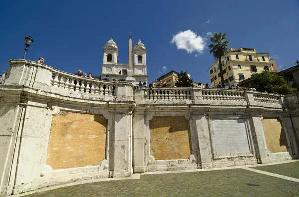 Piazza di Spagna and Trinita 'dei Monti in Rome — стоковое фото