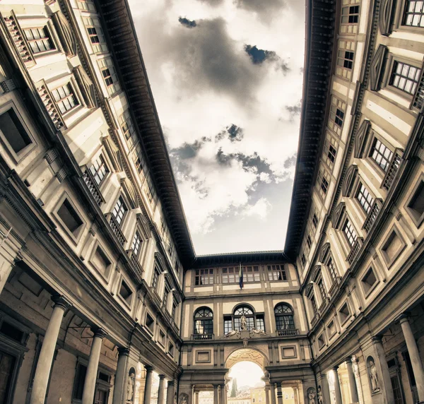 Uffizi budova ve Florencii — Stock fotografie