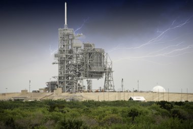 cape canaveral üzerinde fırtına