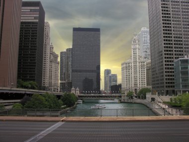 Skyscrapers of Chicago and its River clipart