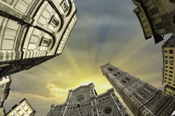 Fisheye view of Piazza del Duomo in Florence — Stock Photo, Image