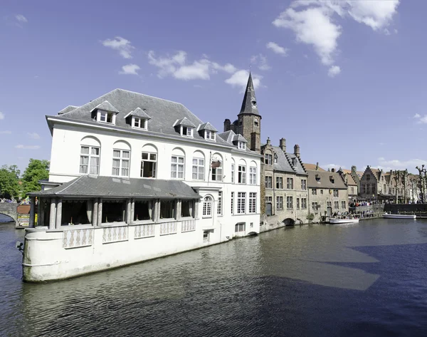 Каналы Брюгге, Бельгия — стоковое фото