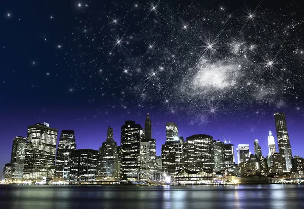Stjärnklart över new Yorks skyskrapor — Stockfoto
