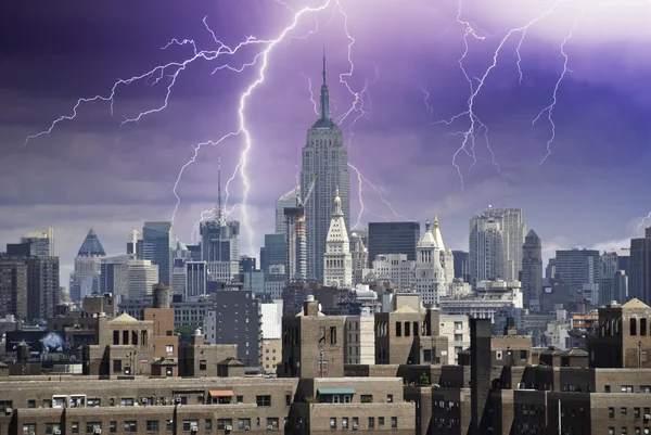 Storm approaching New York City — Stock Photo, Image