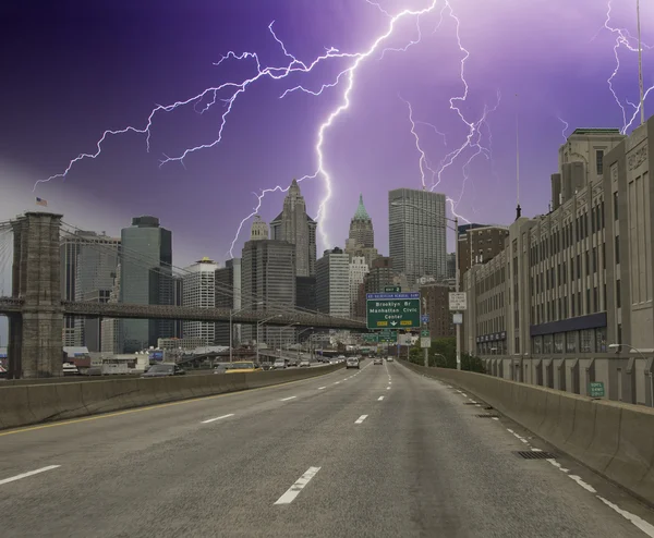 Tempestade sobre arranha-céus de Nova York — Fotografia de Stock