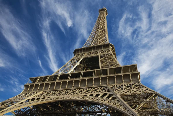 Eiffeltornet från marken — Stockfoto