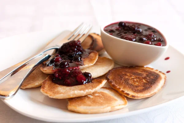 Pancakes with berries Royalty Free Stock Images