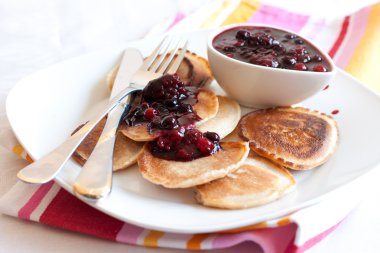 çilek ile Pancakes