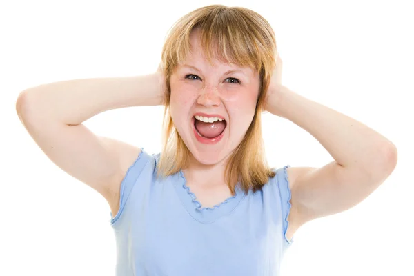 Adolescente grita em um fundo branco . — Fotografia de Stock