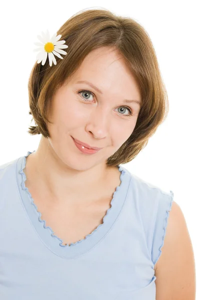 Meisje met bloem in haar haar. — Stockfoto