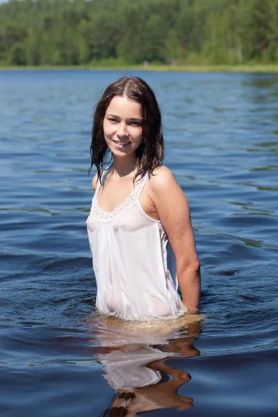 A nedves ruha lány — Stock Fotó
