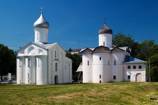 Chiesa di Procopio e Chiesa delle Mogli-mironosite, Grande Novgorod Immagini Stock Royalty Free