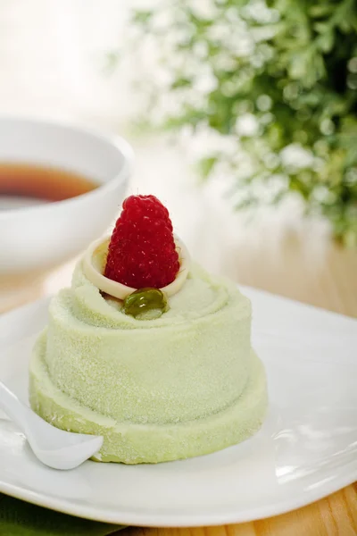 Pistachio cake — Stock Photo, Image