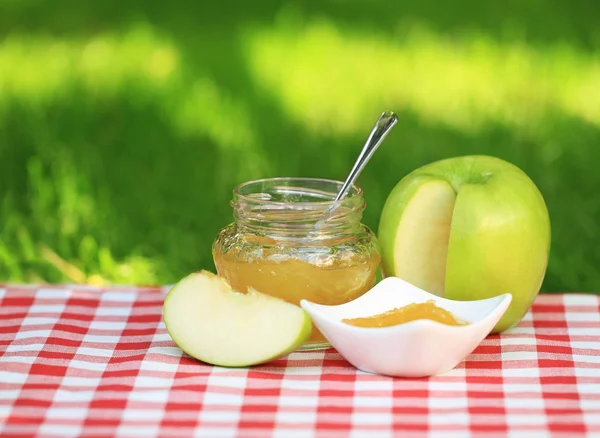 Mermelada de manzana —  Fotos de Stock