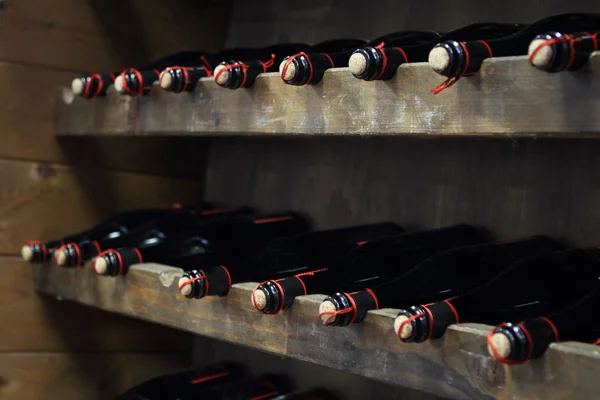 Lahve červeného vína — Stock fotografie