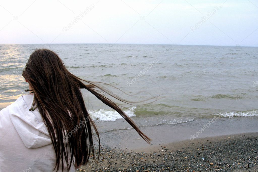 Lonely Girl  Stock Photo  Sabphoto 5736506-6685