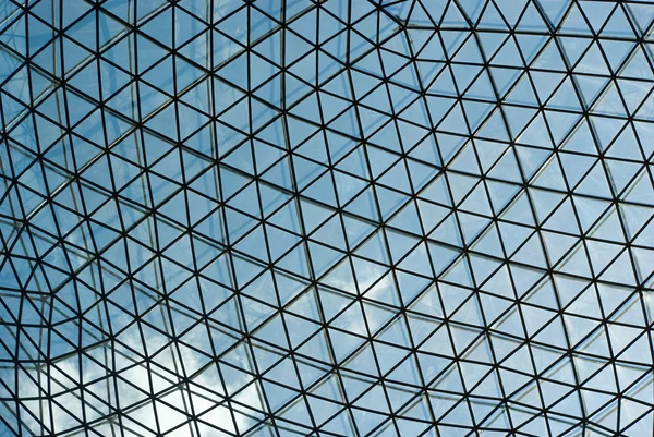 Cielo a través de cúpula de vidrio — Foto de Stock