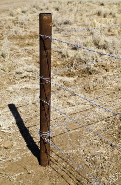 Barbed wire fence clipart