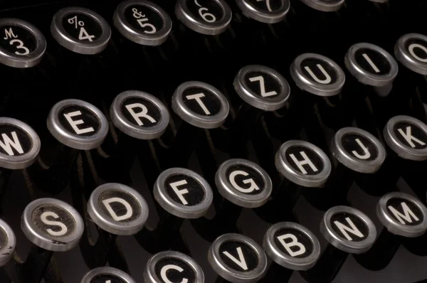 Máquina de escribir antigua, texto plazo —  Fotos de Stock