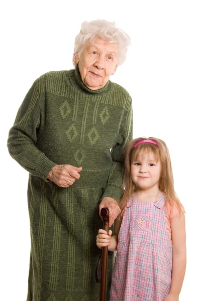 Den äldre kvinnan med barnbarn — Stockfoto