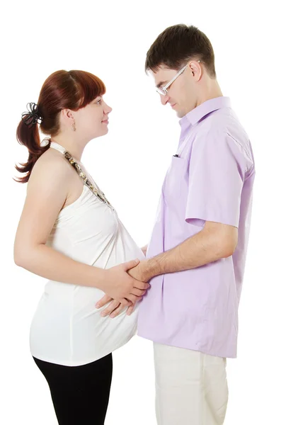 Šťastné těhotné pár izolovaných na bílém — Stock fotografie