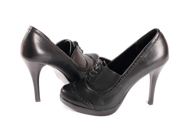 Siyah kadın ayakkabıları beyazda izole. — Stok fotoğraf