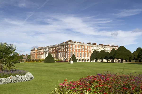 Hampton court Sarayı — Stok fotoğraf