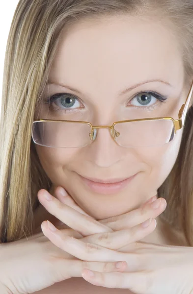 Retrato de mulher loira bonita em óculos — Fotografia de Stock