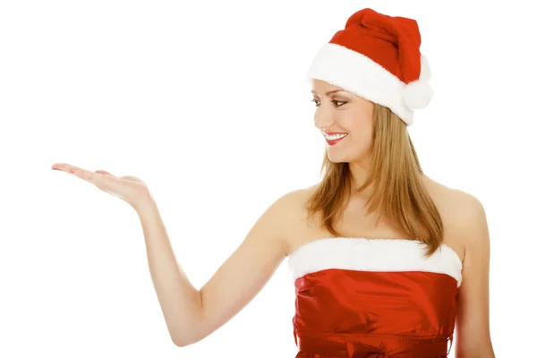 Piękna dziewczyna ubrana w czerwony kapelusz Boże Narodzenie — Zdjęcie stockowe