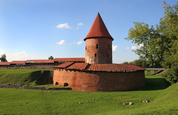 Oud kasteel in kaunas, Litouwen. — Stockfoto