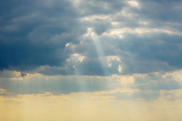 Cerul cu nori — Fotografie, imagine de stoc