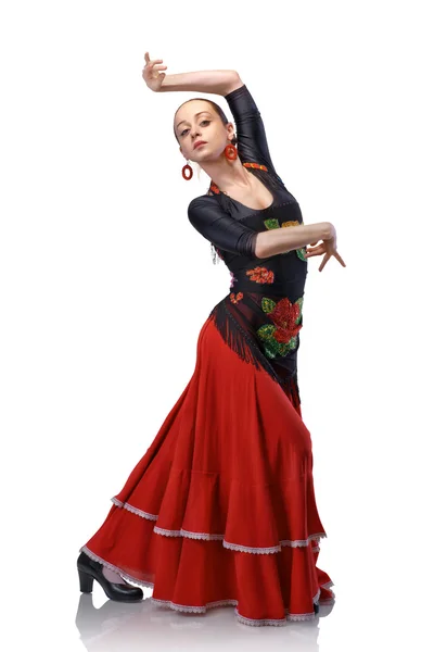 Jovem dançando flamenco com castanholas isoladas em branco — Fotografia de Stock