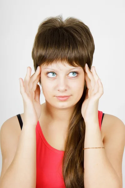 Flicka med huvudvärk — Stockfoto