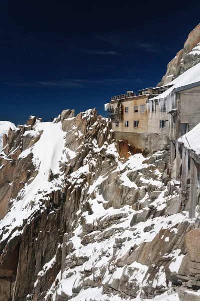 Gebäude in aiguille du midi - mont blanc — Stockfoto