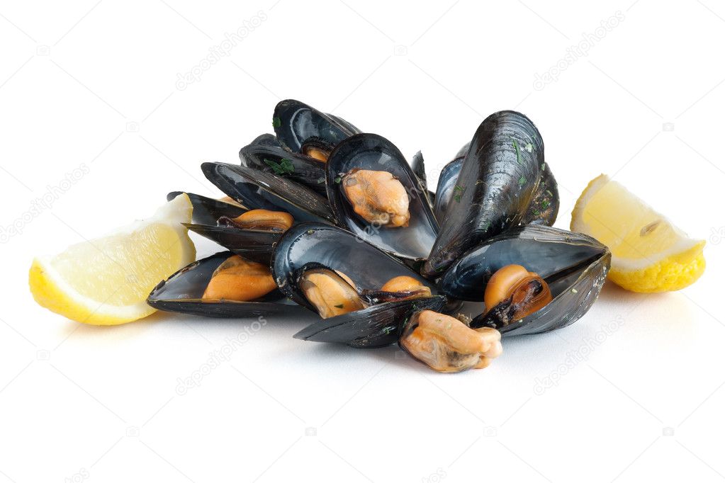 Mussels with lemon isolated