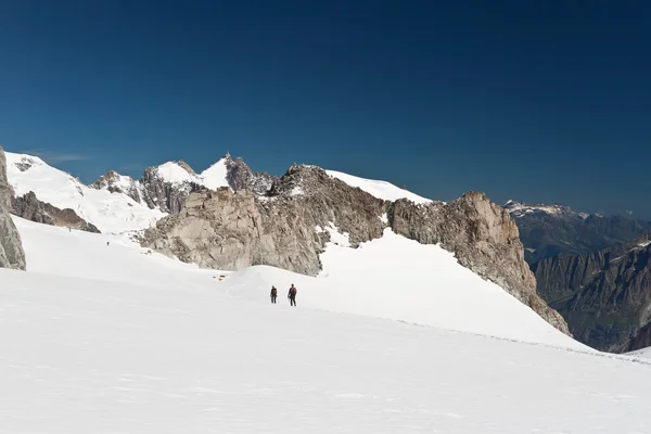 Гірський масив Монблан - мер de glace льодовик — стокове фото