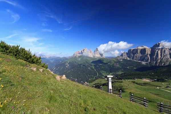 Dolomites landscape - Fassa valley — Stock Photo, Image