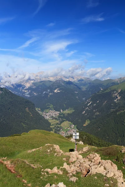 Údolí Fassa, italské Dolomity — Stock fotografie