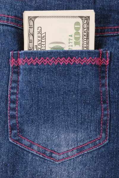 Bolsillo de mezclilla lleno de dinero —  Fotos de Stock