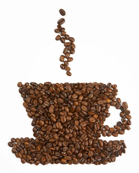 Форма чашки из кофейных зерен — стоковое фото