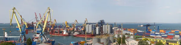 Panoramisch uitzicht op de haven — Stockfoto