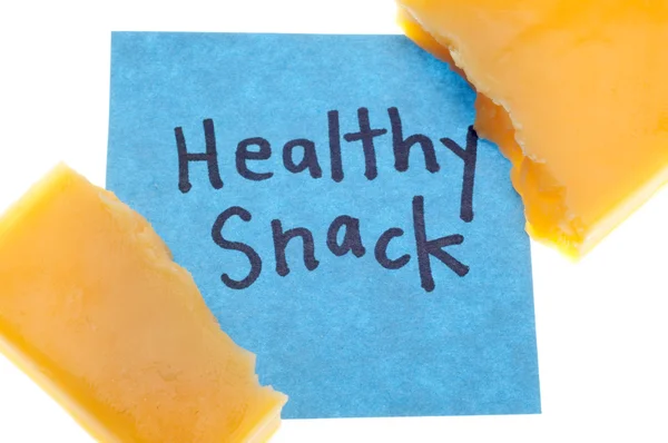 Cheddarkaas met gezonde snack bericht — Stockfoto