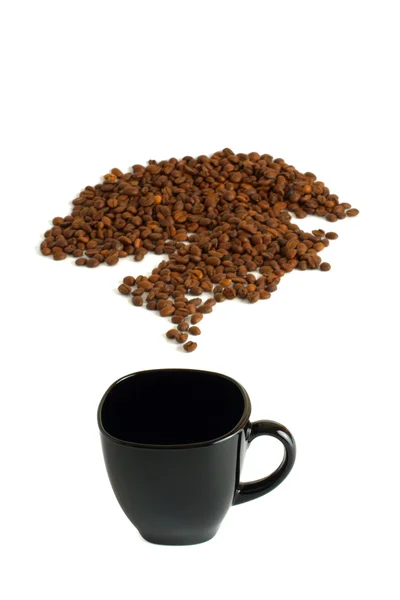 Taza negra y granos de café —  Fotos de Stock