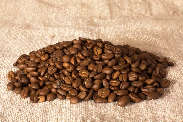 コーヒー豆のヒープ — ストック写真