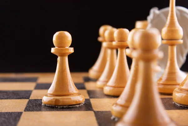 White figures on a chess board — Stock Photo, Image