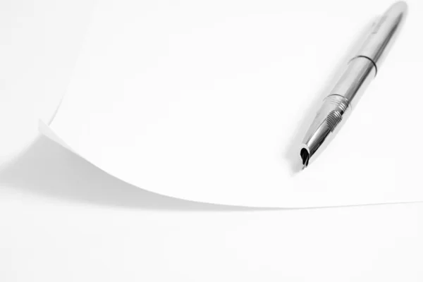 Sayfa Curl ve kalem — Stok fotoğraf
