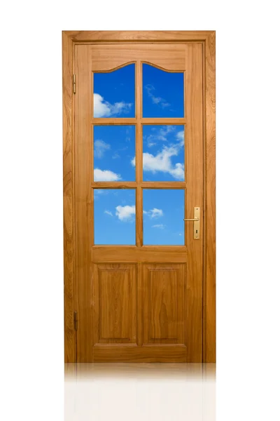Дверь в голубое небо. — стоковое фото