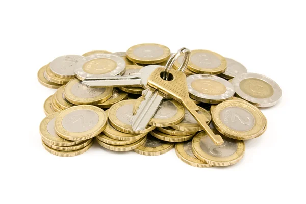 Monedas y llaves de casa. — Foto de Stock